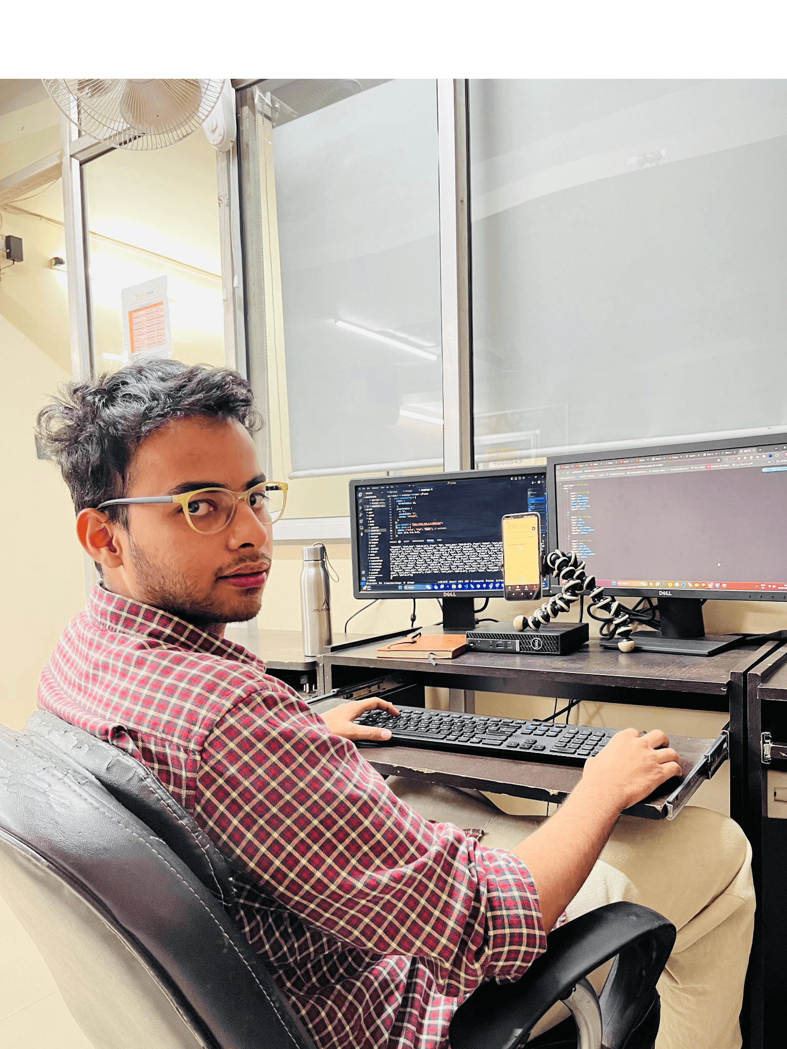 Jazib zaidi - Front-End Developer